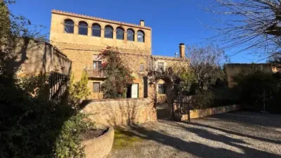 Rustic house on Carrer Hospital photo 38