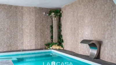 Chalet in Can Bou photo 2