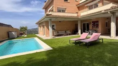 Chalet in Mas Alba-Can Lloses photo 2