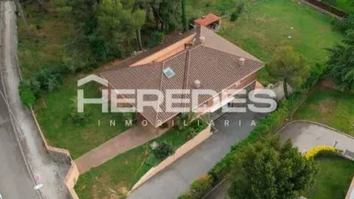Chalet in Castellarnau photo 2