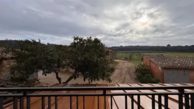 Chalet in La Bisbal d'Empordà photo 10