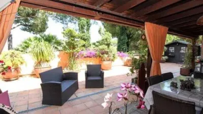 Apartment on Avinguda de Sa Boadella photo 10