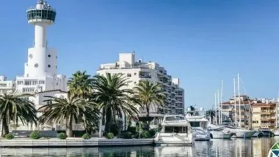 Apartment in Empuriabrava photo 40