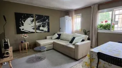 Apartment in La Trinitat Nova photo 2