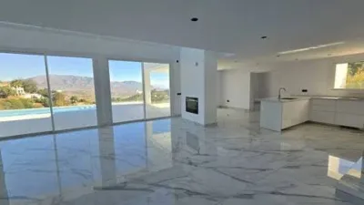 Chalet on Navarra Street photo 17
