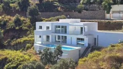 Chalet on Navarra Street photo 12