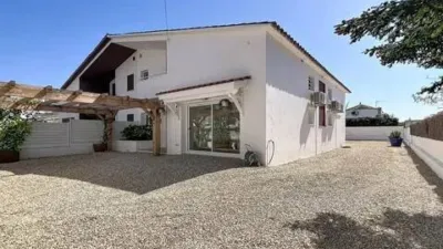 Chalet on Carrer del Pení photo 9