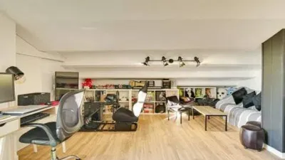 Apartment on Avinguda de Catalunya Zone photo 23