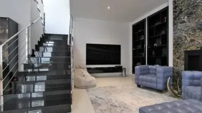 Chalet on Carrer Roma photo 33