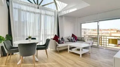 Apartment on Avinguda de Catalunya Zone photo 2