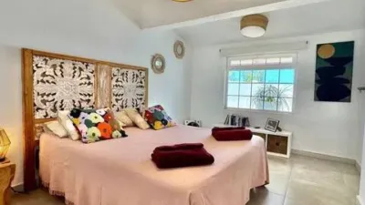 Chalet on Tres Piedras Street photo 19