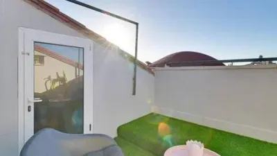 Apartment on Avinguda de Catalunya Zone photo 32