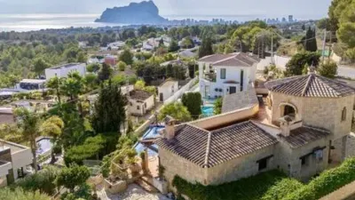 Chalet in Cala Advocat-Baladrar photo 3