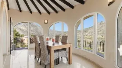 Chalet in Maryvilla photo 12