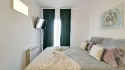 Apartment on Avinguda de Catalunya Zone photo 17