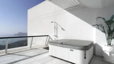 Penthouse on Avinguda de Europa photo 21