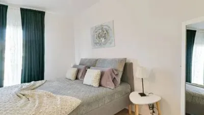 Apartment on Avinguda de Catalunya Zone photo 16