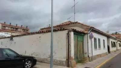 Terraced house in Aranda de Duero photo 3