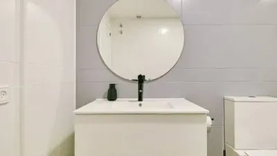 Apartment on Avinguda de Catalunya Zone photo 19