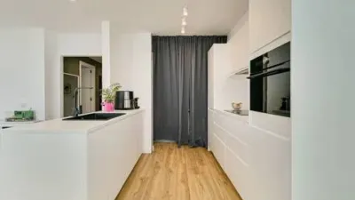 Apartment on Avinguda de Catalunya Zone photo 11