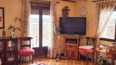 Casa rústica en venta en Calle Mayor, Alacón de 100.000 €