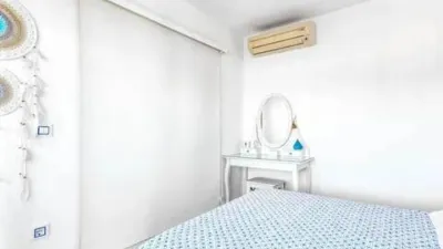 Apartment in Port Esportiu-Canyelles-Puig Rom photo 16