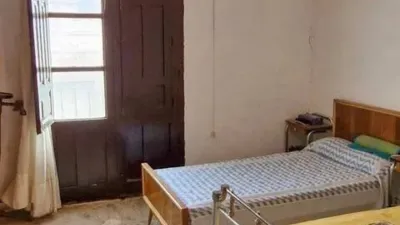 Ático en venta en Calle Plaza de La Iglesia No Number, Oliete de 45.000 €