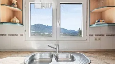 Chalet en Carrer de Tossal photo 18