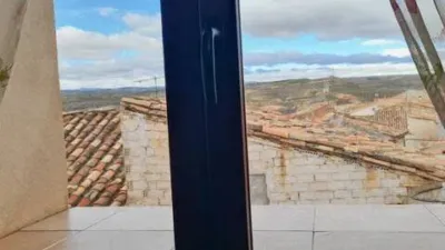 Casa rústica en venta en Calle Mayor, Alacón de 100.000 €