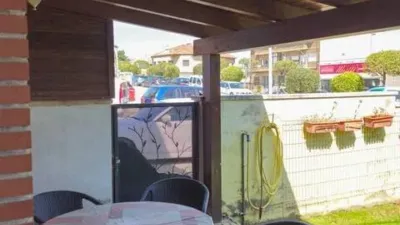 Chalet en venta en Avenida de Alcorisa, cerca de Travesía de Polígono Dos, Andorra de 219.000 €