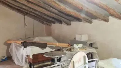 Casa rústica en venta en Calle Mayor, Alacón de 100.000 €