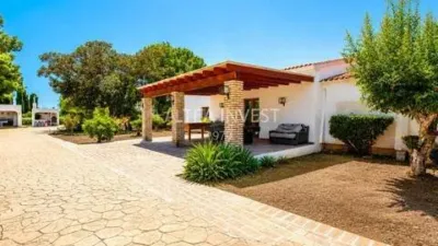 Chalet en calle Donyana photo 6