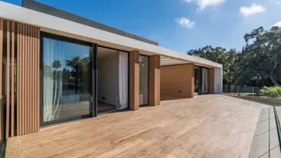 Chalet in Núcleo photo 9