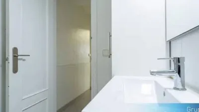 Apartment on Carrer de Berlín photo 21