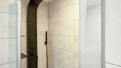 Apartment in Carrer de Salins photo 16