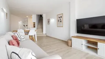 Apartment in Carrer de Salins photo 5