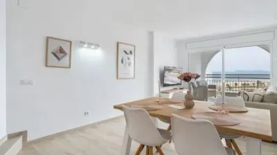 Apartment in Carrer de Salins photo 9