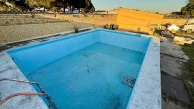 Chalet in El Molar photo 3