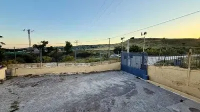 Chalet in El Molar photo 11
