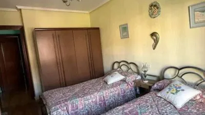 Apartment in Grupo de la Cooperativa San Pedro photo 14