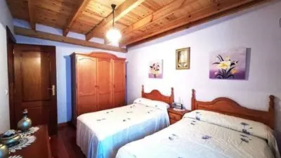 House on Calle Real photo 14