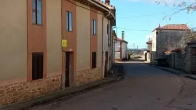 House on Calle Real photo 4