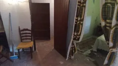 Casa rústica en venta en Calle del Horno, Camporrélls de 52.000 €