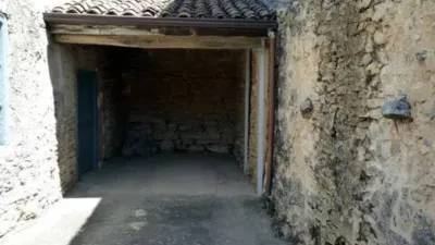 Rustic house on Calle de Río photo 4
