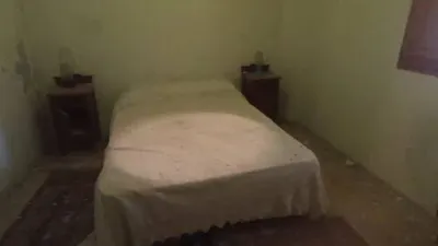 Casa rústica en venta en Calle del Horno, Camporrélls de 52.000 €