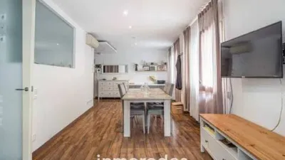 Apartment in Sant Vicenç dels Horts photo 3