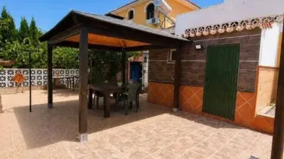 Chalet on Calle de la Cartagenera photo 8