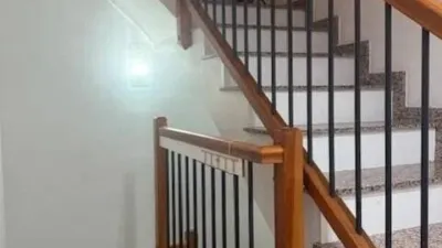Townhouse in Torre Baró photo 32