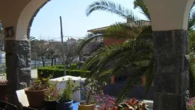 Chalet in Passatge Requesens photo 31