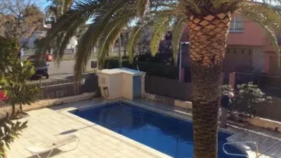 Chalet in Passatge Requesens photo 41